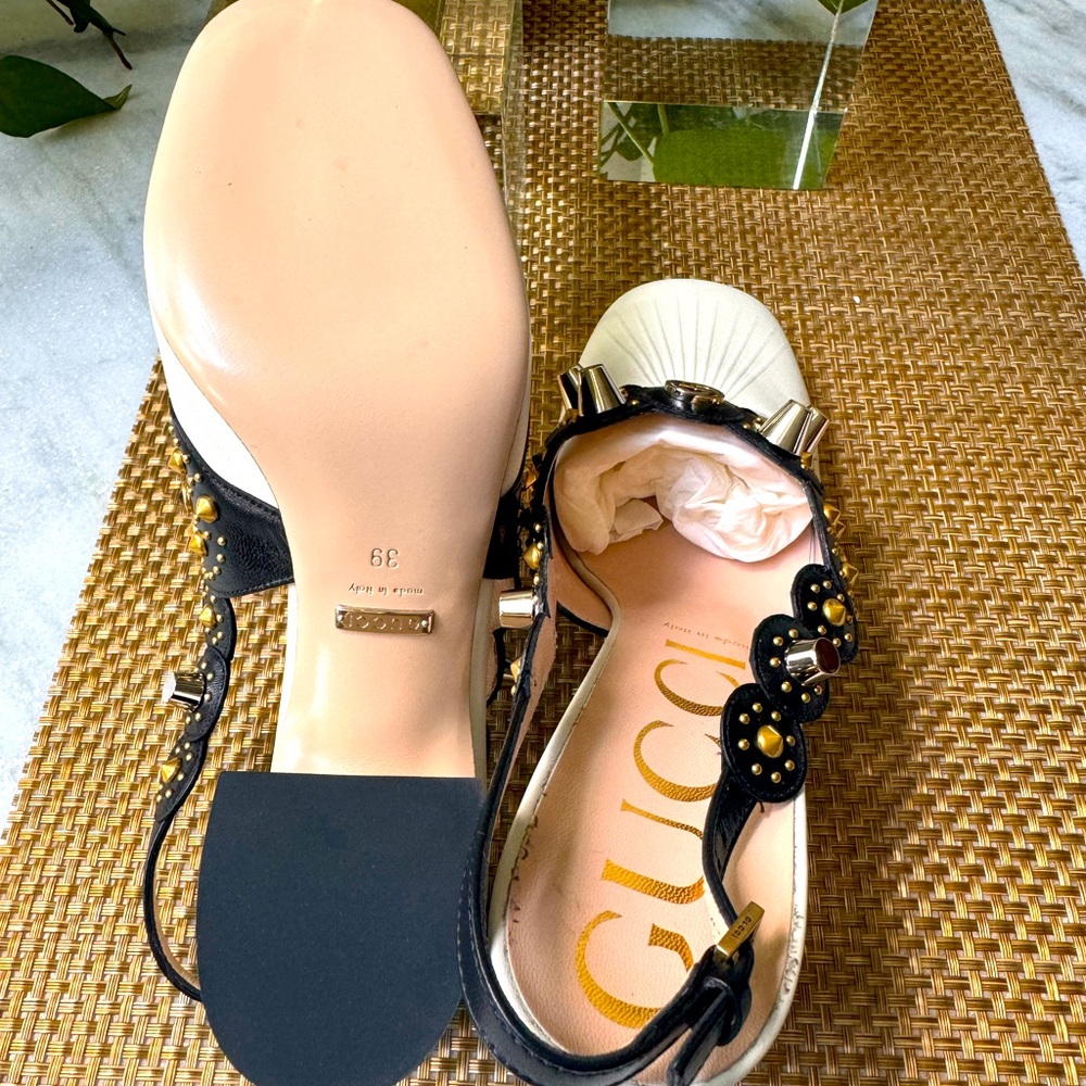 GUCCI Paulina leather dusty white/ black sandals EUR 39 US 9 - Picture 5 of 5
